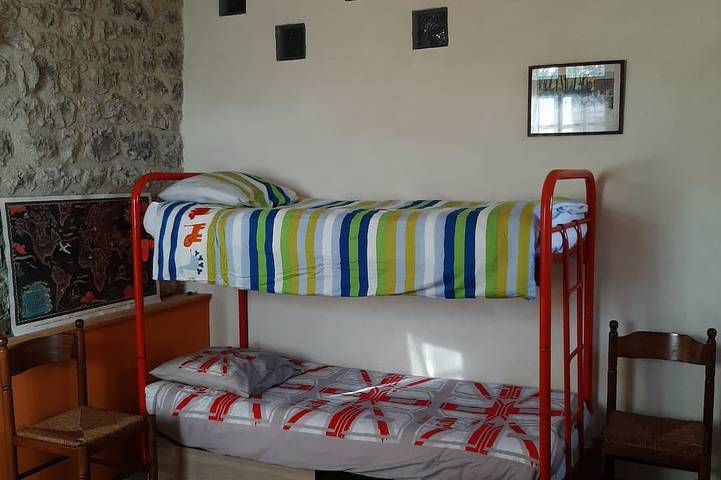 Location de vacances pour 2 personnes à Saint-Méard-de-Gurçon - 2