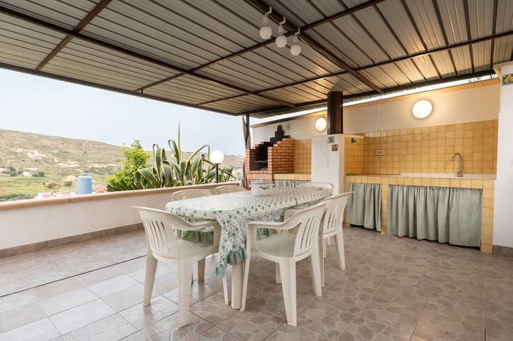 Holiday Home 'Casa Montereale' with Sea View, Private Terrace and Wi-Fi in Realmonte, Agrigento Province