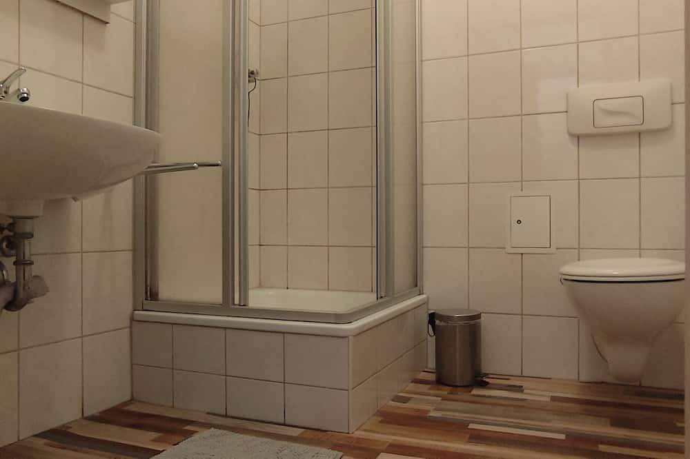 Ganze Wohnung, Gäste- und Ferienwohnung Gläser Zwickau\nfewo mit 52 m² in Zwickau, Chemnitz und Umgebung