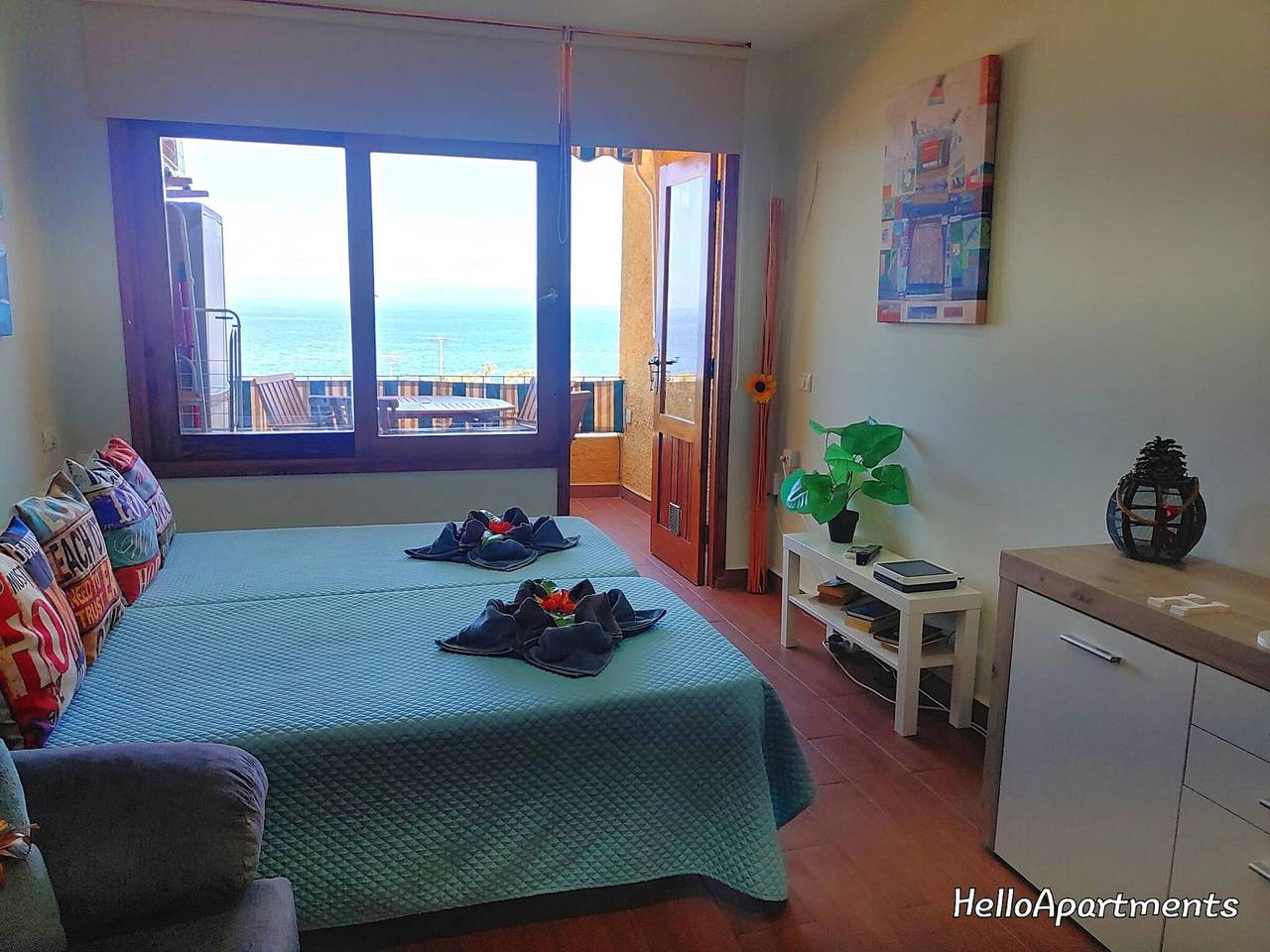 Estudio entero, Alojamiento confortable en Playa de La Arena con balcón y piscina de agua salada in La Arena, Santiago del Teide