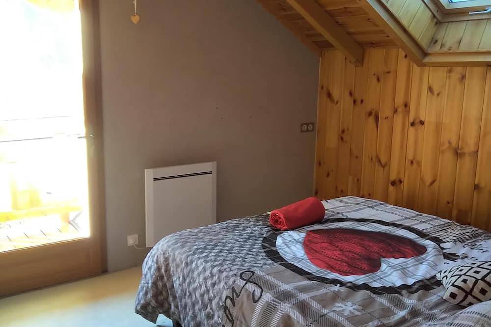 Chalet \"Les roses de Jean\" 2 à 10 personnes in Vénosc, Les Deux Alpes