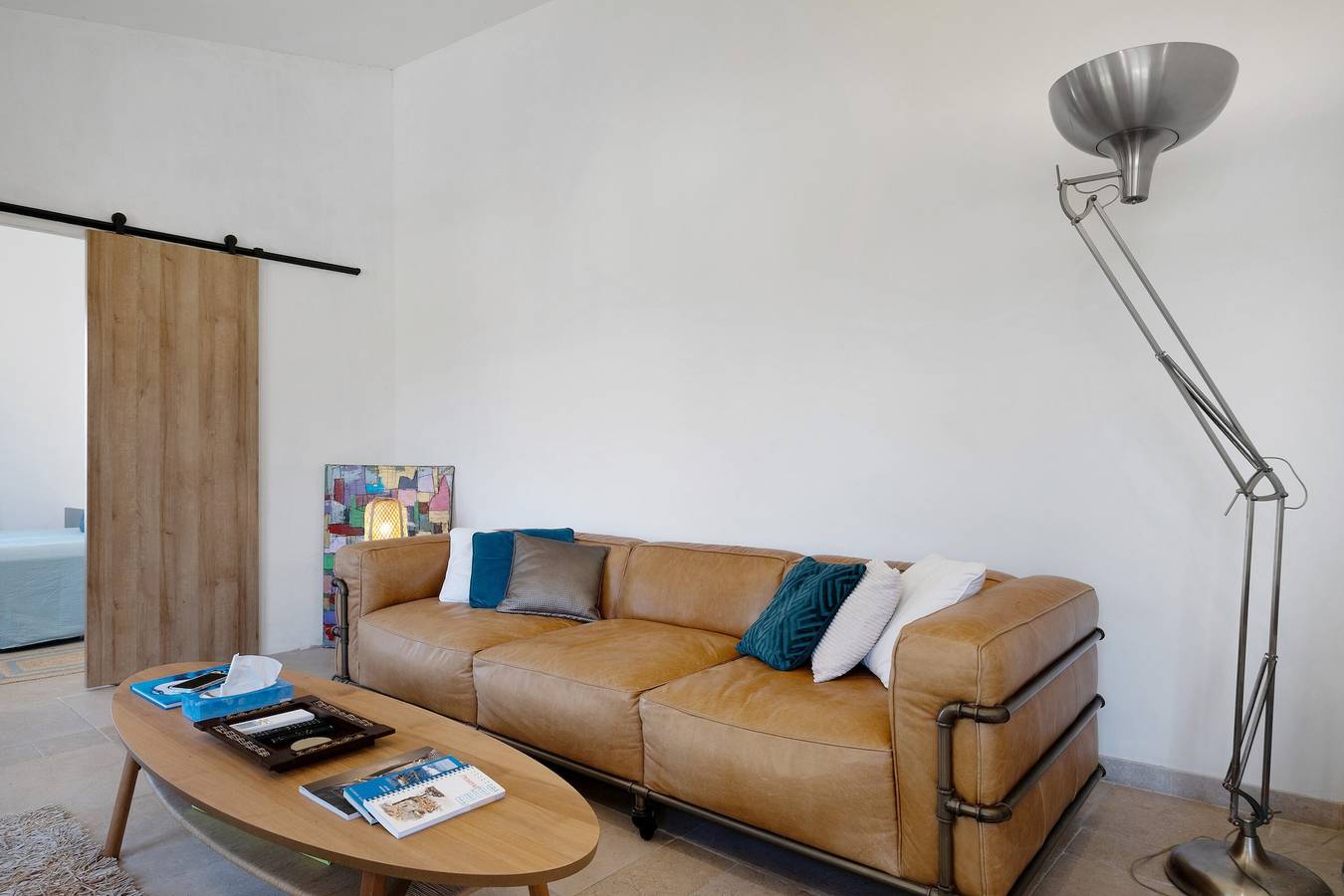 Appartement entier, Appartement 'Suzette' avec vue sur la montagne, Wi-Fi et climatisation in La Colle-sur-Loup, Côte méditerranéenne (France)