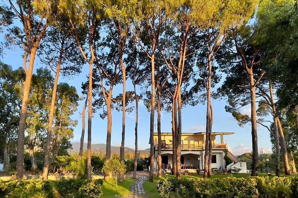 Villa per 6 Persone in San Sostene, Costa Ionica Calabria