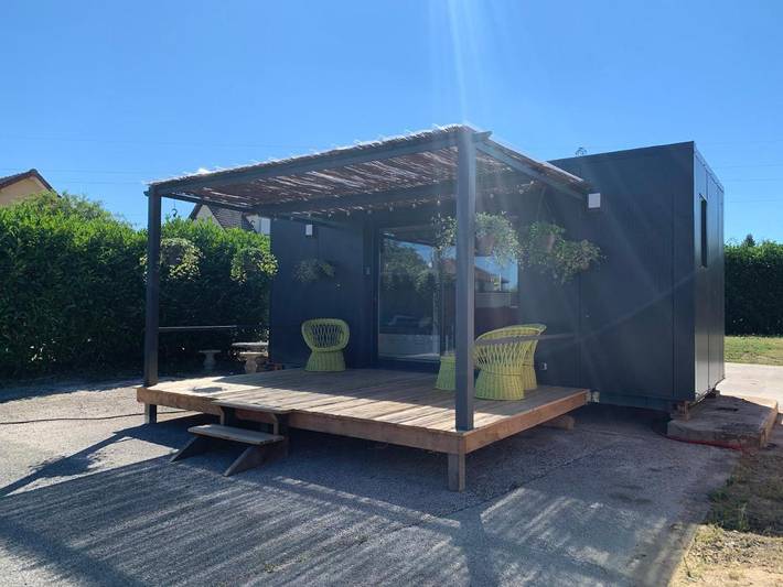 Gîte pour 4 personnes, avec Terrasse et Jardin à Toulon-sur-Arroux