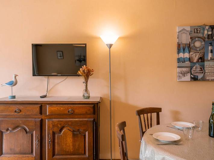 Ganze Wohnung, Gemütliche 2-Zimmer-Wohnung für 5 Personen, nur 250m vom Strand entfernt mit Terrasse und Garten in Carnac Plage, Carnac