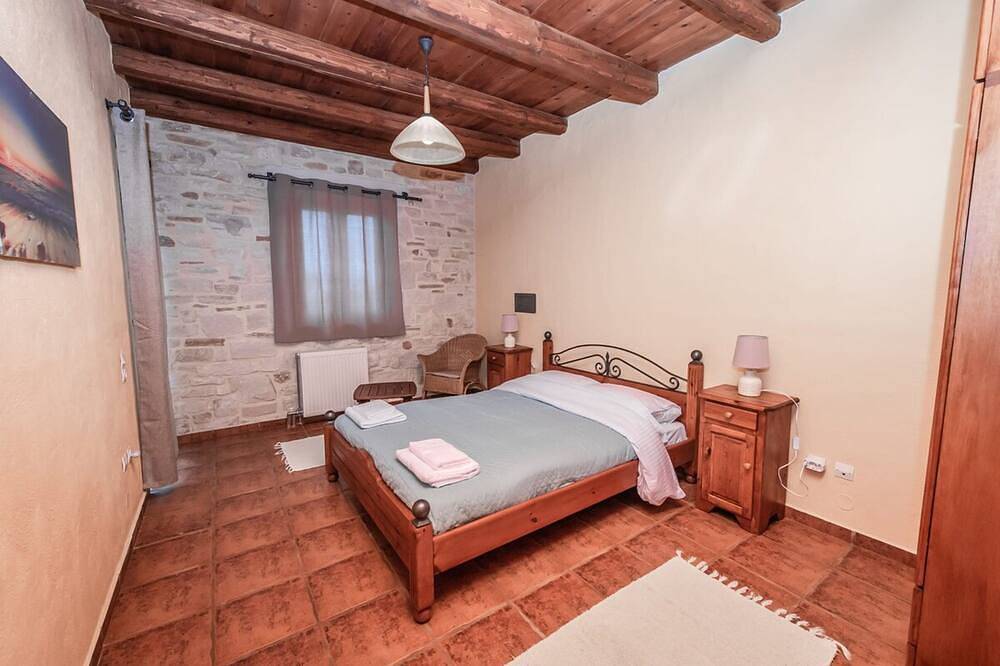 Ydria Villa A With Pool in Iraklio-Heraklion en omgeving