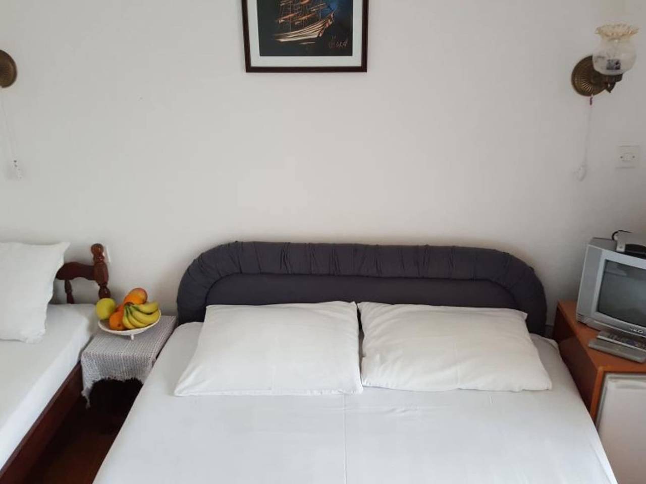 Comfortable Budva Rooms  - Double Room 4 in Petrovac na Moru, Municipalité de Budva