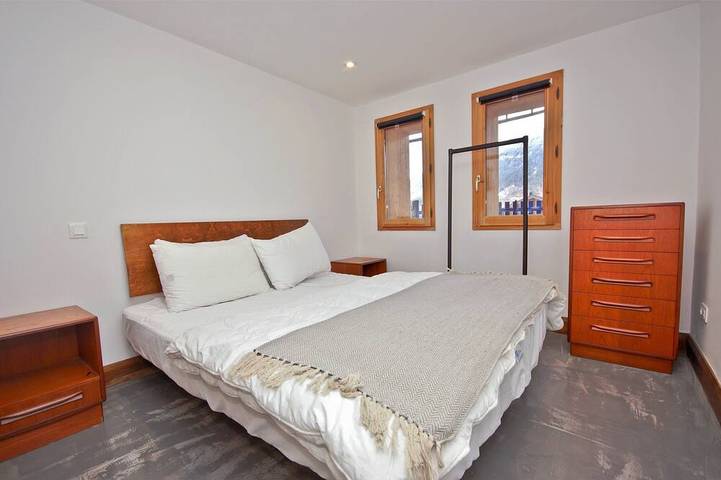 Gîte pour 18 personnes, avec balcon et jardin à Saint-Jean-de-Belleville - 3