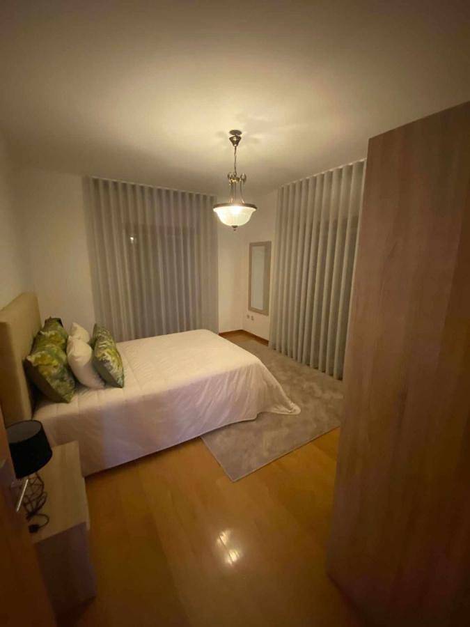 Location de vacances pour 8 personnes, avec terrasse et jardin ainsi que piscine et vue, animaux acceptés à Viseu - 4