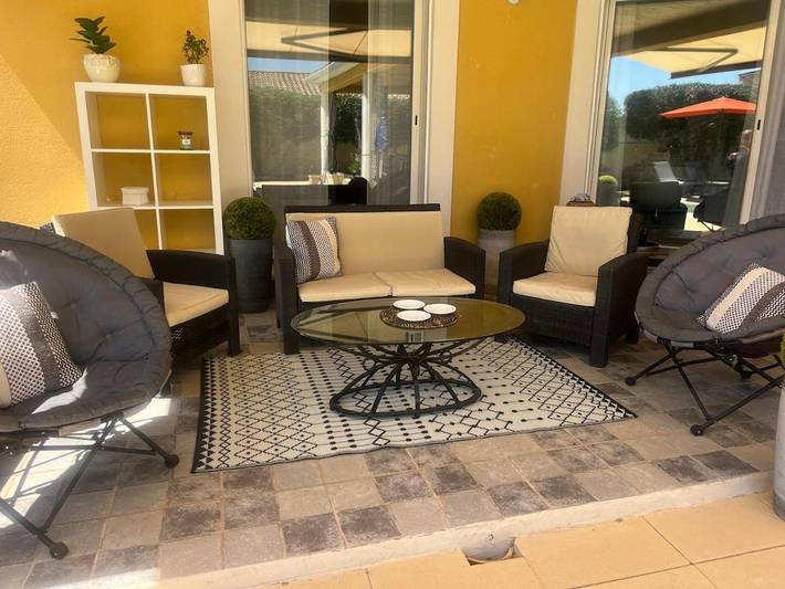 Location de vacances pour 8 personnes, avec jacuzzi et jardin ainsi que piscine et sauna, animaux acceptés à Teyran - 3