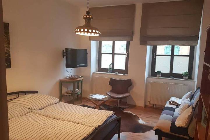Ganze Wohnung, Top Moderne  Ferienwohnung - frisch renoviert mit Balkon in Leisnig, Chemnitz und Umgebung