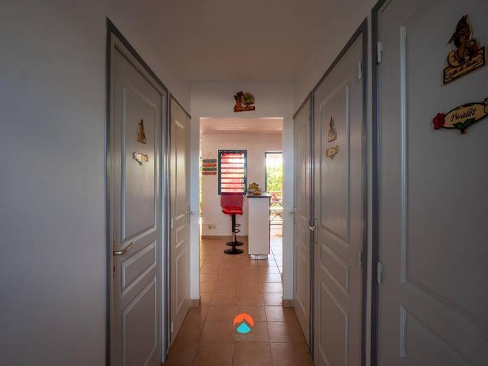 Gîte pour 3 personnes, avec terrasse ainsi que piscine et jardin dans Plage de Bois Jolan - 2