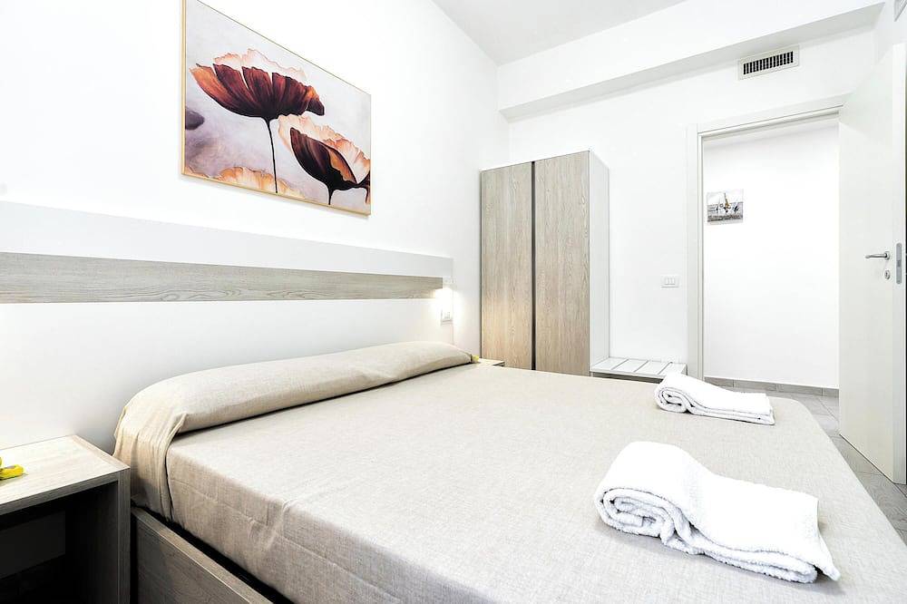 Appartement entier, Giselle Apartments Maiori - Amalfi Coast - casa \"Papaveri\" in Maiori, Côte Amalfitaine
