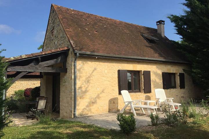 Gîte pour 2 personnes, avec jardin à Veyrines-de-Domme - 4