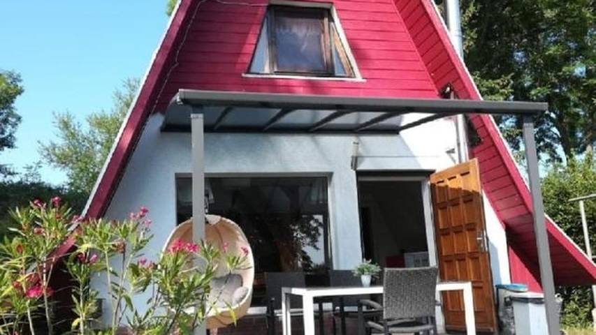 Ferienhaus für 2 Personen, mit Terrasse und Garten sowie Ausblick und Sauna, mit Haustier in Schöneberg