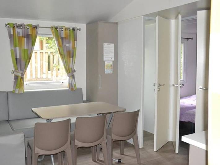 Flower Camping La Sagne  - Mobilheim 6 personen - Mobilheim Confort 34m² (3 Zimmer) - überdachte Terrasse + Tv 6 pers. in Vitrac, Périgord Noir