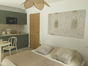 Maison d’hôte pour 2 personnes, avec jardin à Locoal-Mendon