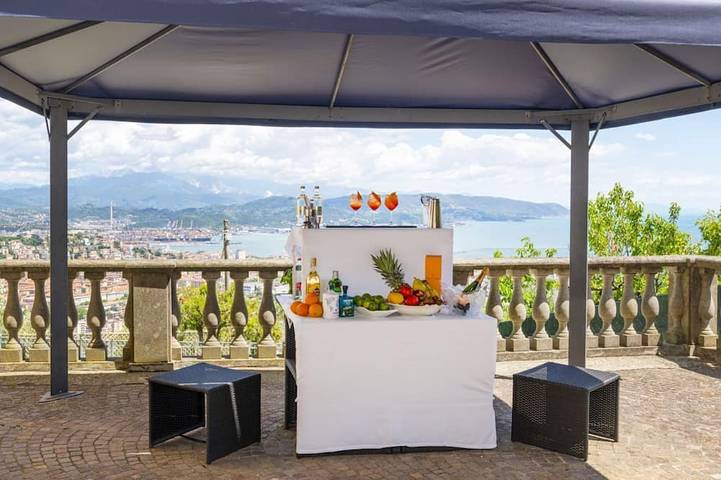 Villa pour 18 personnes, avec piscine à La Spezia