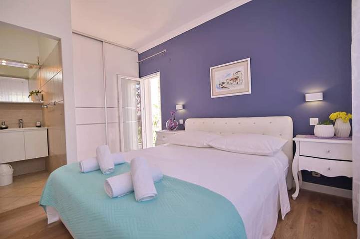 Appartement entier, Vue Mer Pres De La Plage Et Du Vieux Centre De La Ville in Trogir, Čiovo