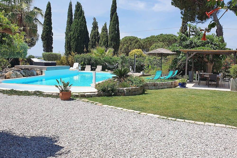 Villa avec Piscine, Spa, Pétanque & parc de 5000m², pour vacances de rêve in Béziers, Côte d'Améthyste