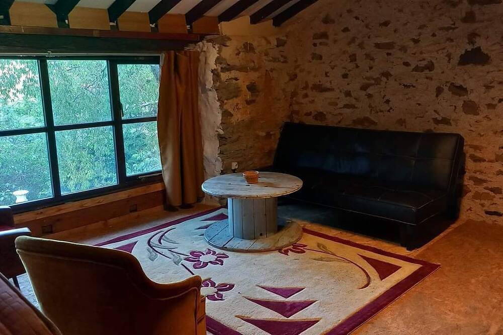 Grange indépendante dans un Mas catalan en pleine nature. Coin salon, cuisine... in Boule-d'Amont, Région de Prades