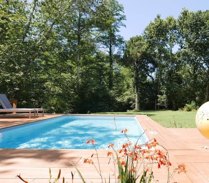 Location de vacances pour 6 personnes, avec terrasse ainsi que jardin et piscine dans Réserve naturelle du Marais d'Orx - 3