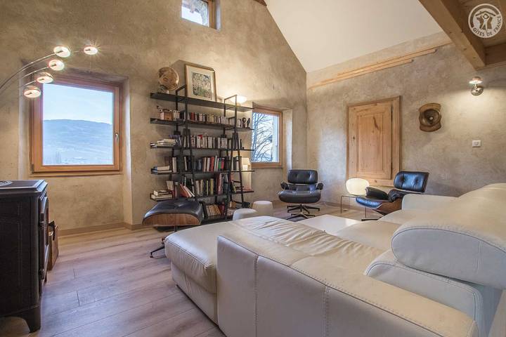 Gîte pour 4 personnes, avec terrasse dans Porte-de-Savoie - 3