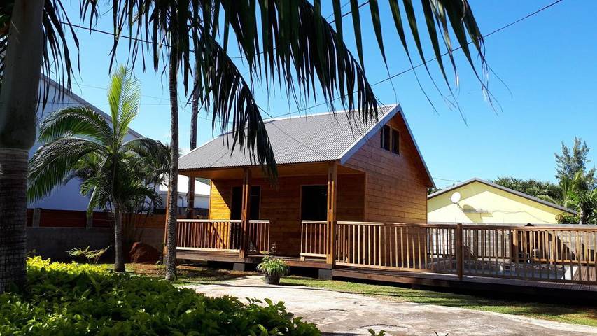 Gîte pour 4 personnes, avec piscine ainsi que jardin et vue dans Piton de la Fournaise - 2