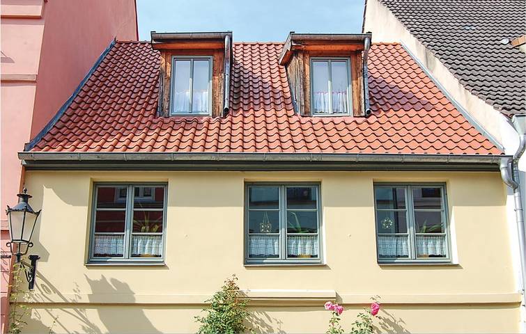 Ferienwohnung für 7 Personen, mit Terrasse und Sauna in Wismar - 2