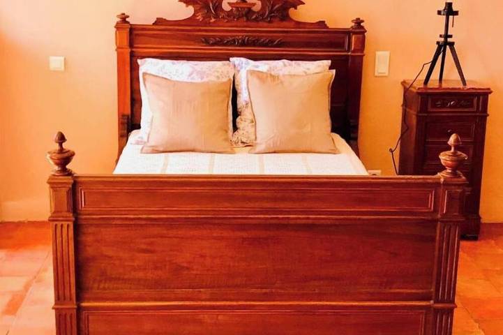 Entire apartment, Domaine Mas Pigné: Studio with a View of the Garden in Sauve, Le Vigan region