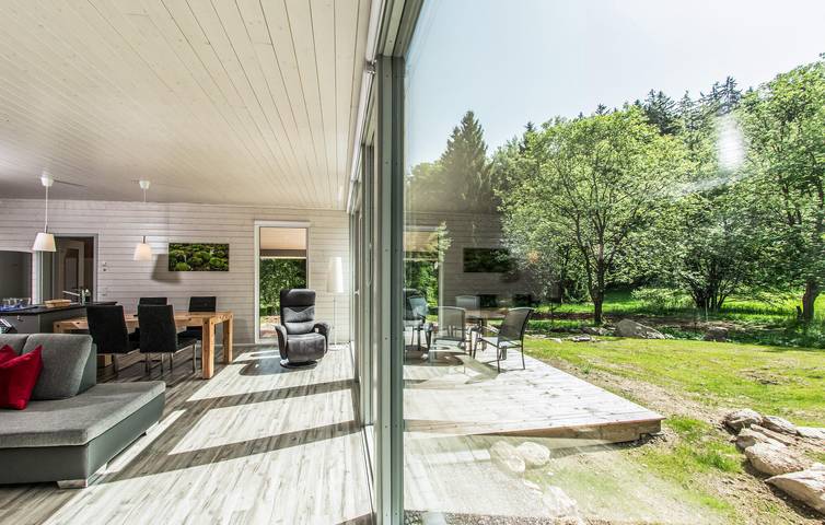 Ferienhaus für 4 Personen, mit Sauna und Terrasse sowie Garten am Rennsteig - 3