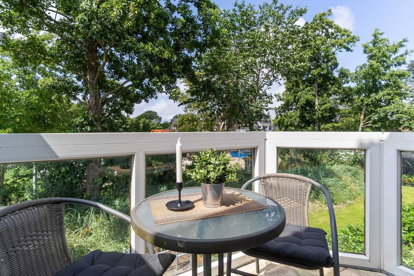 Apartamento entero, Urlaub in St. Peter-Ording: Charmante Maisonette-Wohnung mit Balkon in St. Peter-Bad, St. Peter-Ording