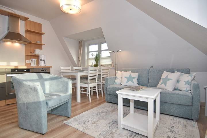 Ferienwohnung für 3 Personen, mit Garten und Balkon sowie Sauna und Pool, mit Haustier - 1