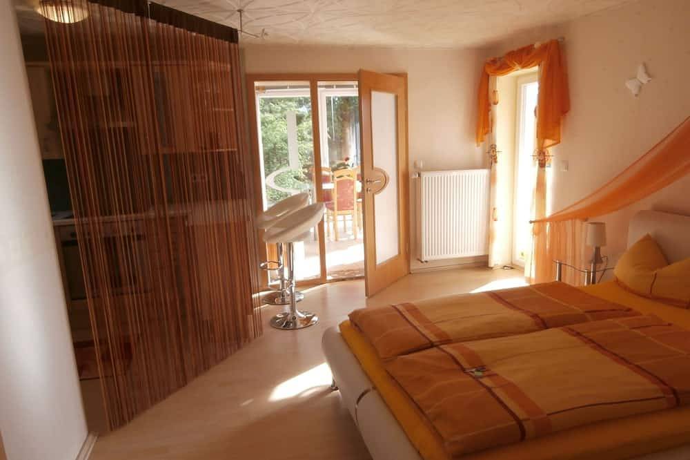 Ferienhaus  in traumhafter Natur mit gr. Außenpool, für Familien, mit Haustieren in Zachenberg, Ostbayern