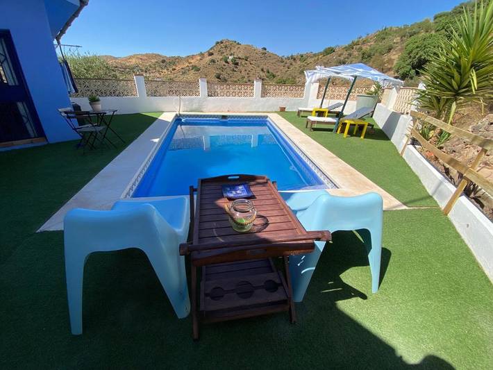 Chalet für 14 Personen, mit Balkon und Terrasse sowie Garten und Pool in Malaga