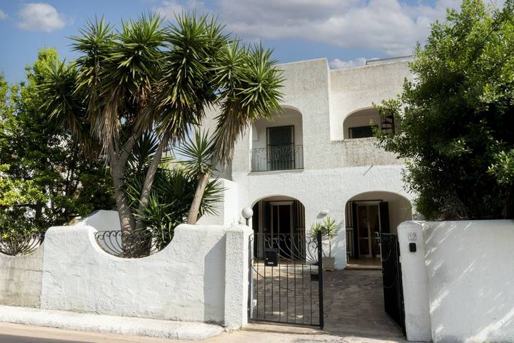 Holiday home for 9 people, with garden, with pets - 1