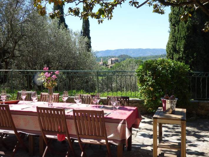Apartamento de vacaciones para 5 personas, con jardín además de piscina y vistas - 1