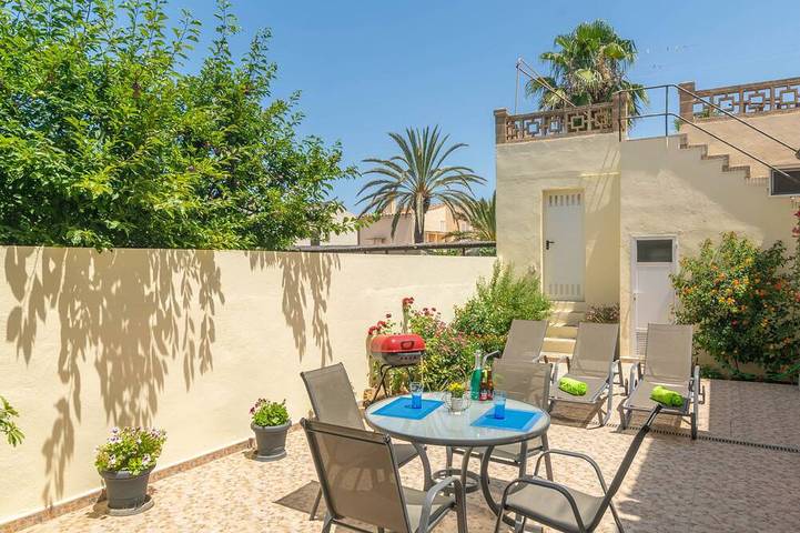 Holiday home for 6 people, with garden and terrace - 1