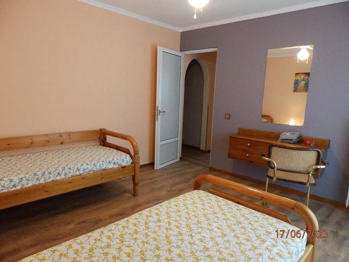 Gîte pour 6 personnes, avec jardin et vue dans Érétrie - 4