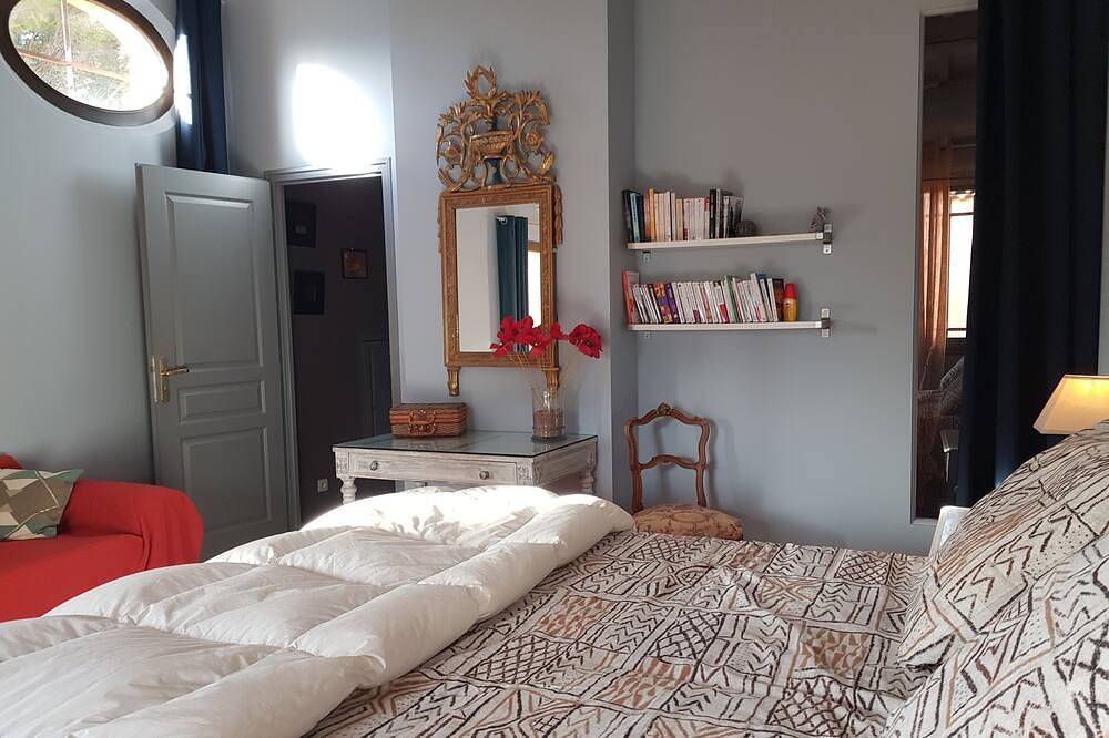 Un environnement de rêve dans un espace protégé aux couleurs de Cézanne !!! in Saint-Cannat, Région d'Aix-en-Provence