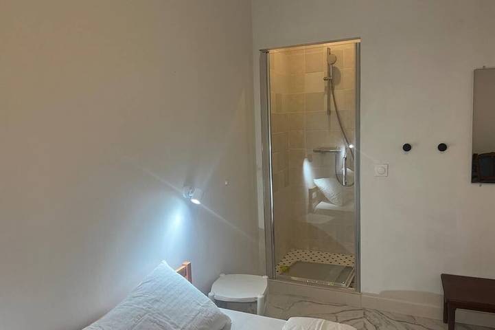 Detached house near Disney, 77450 Montry, sleeps 6, Tv wifi in Montry, Seine-et-Marne