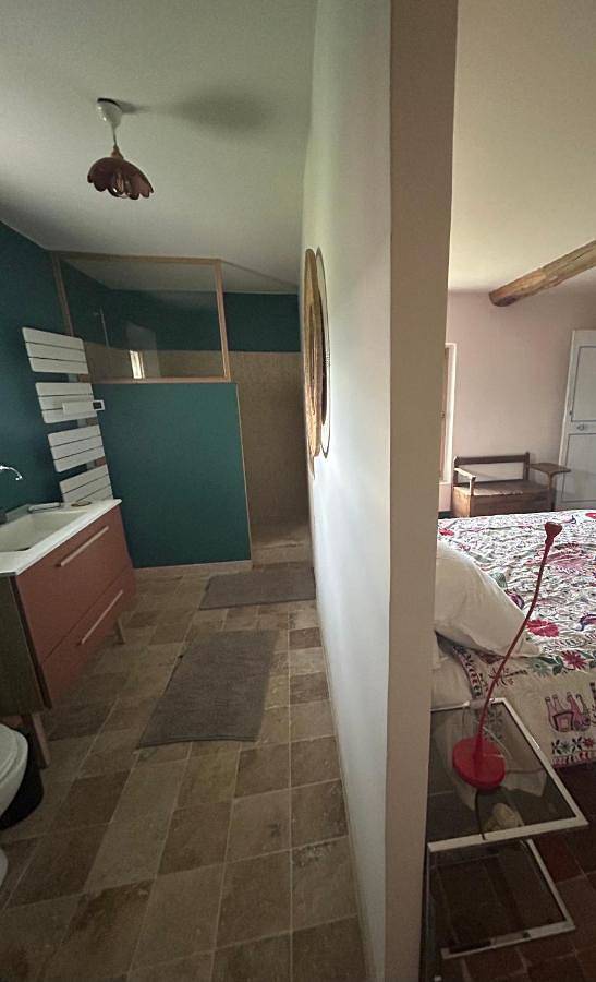 Chambre d’hôte pour 2 personnes, avec jardin et vue à Mormoiron - 2