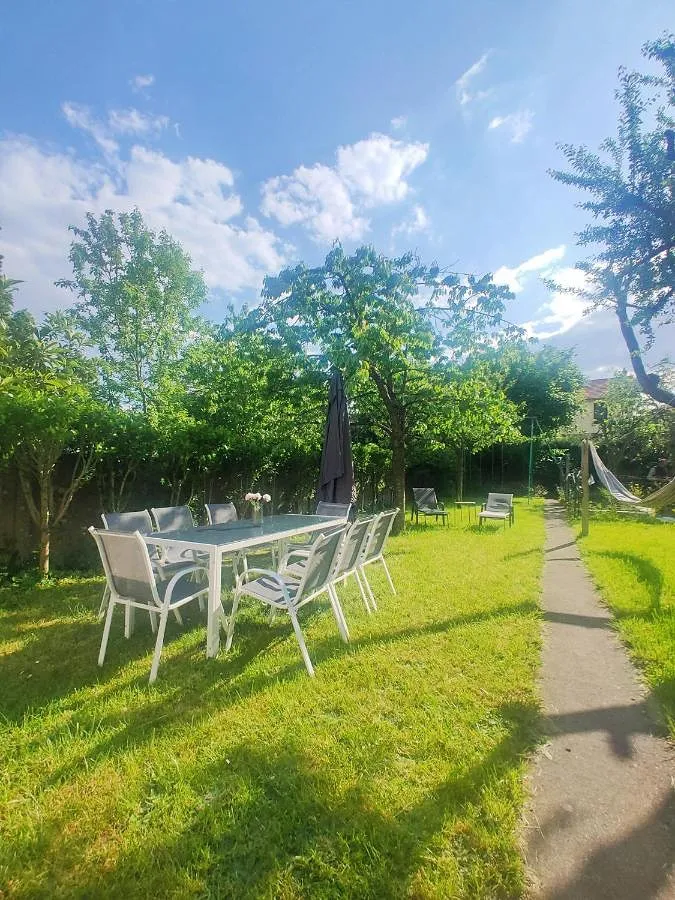 Villa für 14 Personen, mit Garten und Ausblick - 1