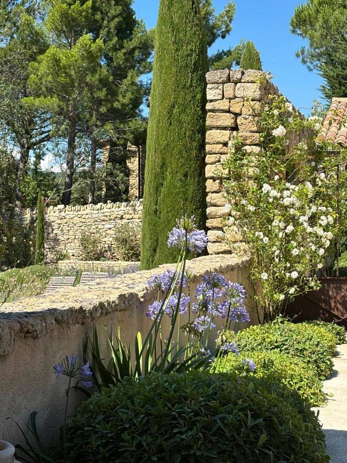 Maison d’hôte pour 2 personnes, avec piscine ainsi que jardin et vue à Gordes - 3