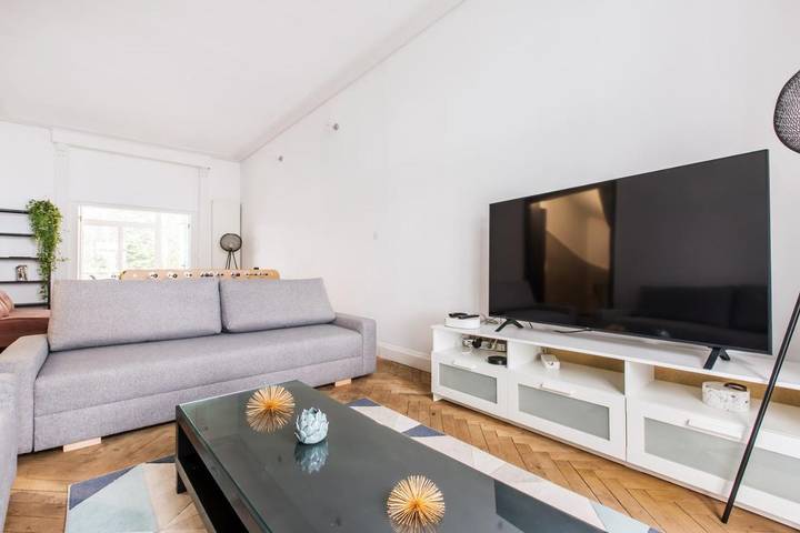 Location de vacances pour 14 personnes, avec Terrasse à Marcq-en-Barœul