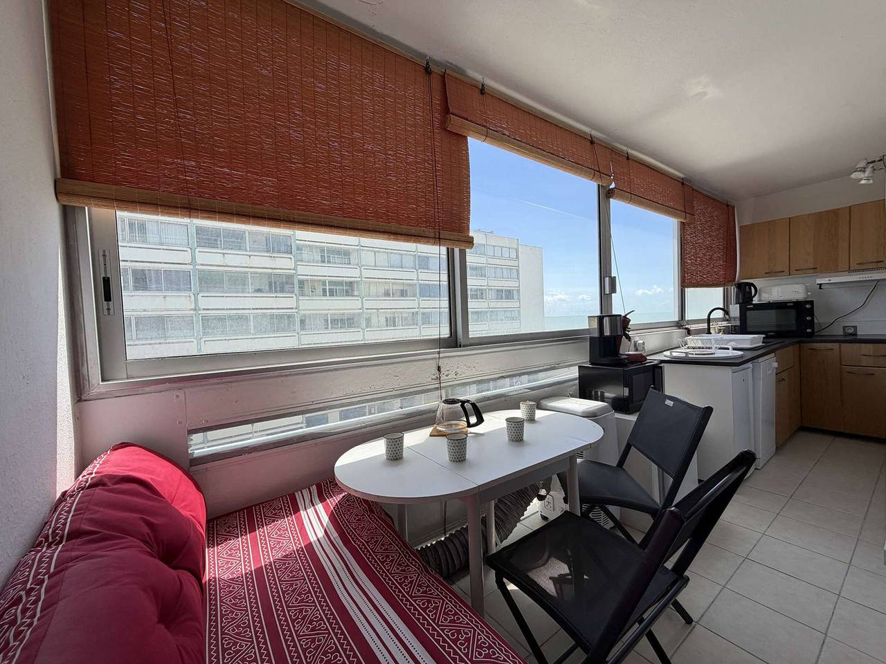 Appartement entier, Studio cabine loggia vue mer - 4 pers. in Saint-Hilaire-de-Riez, Vendée