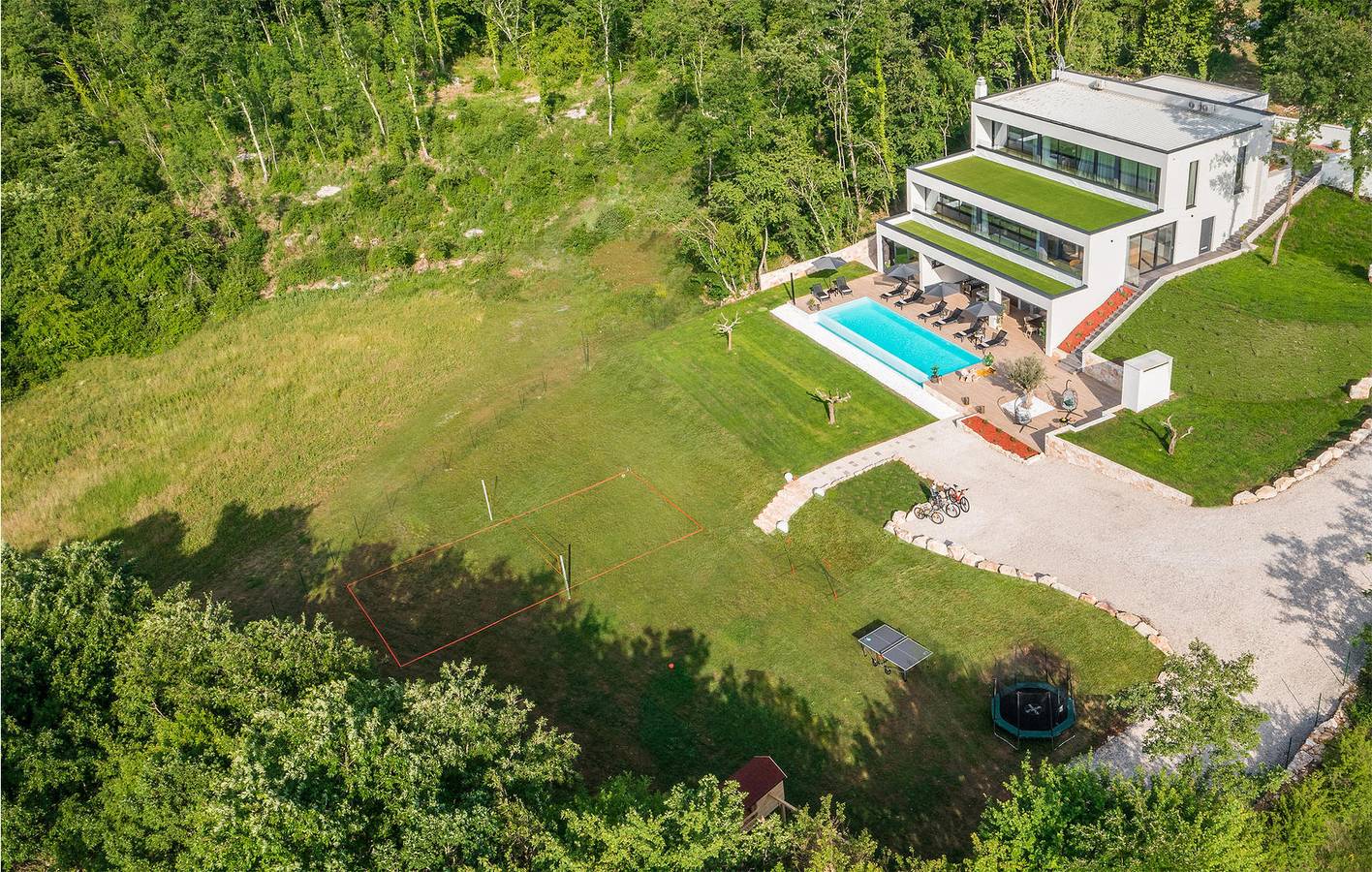 Gemütliche 37 m² große Ferienwohnung mit Pool, WLAN und Klimaanlage – 2,5 km von Kanfanar entfernt in Žminj, Zentralistrien