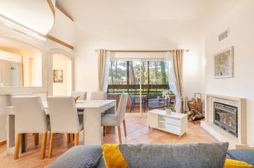Apartamento De Férias para 6 Pessoas em Aroeira, Charneca de Caparica e Sobreda, Foto 4
