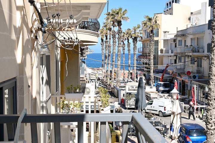 Hotel voor 2 personen, with Uitzicht op zee and Balkon as well as Terras and Kinderzwembad in Malta