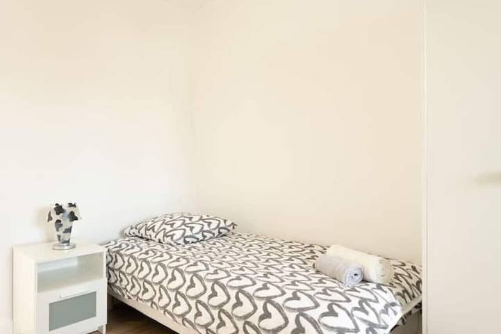 Location de vacances pour 6 personnes, avec jardin et balcon à Saint-Sandoux - 4